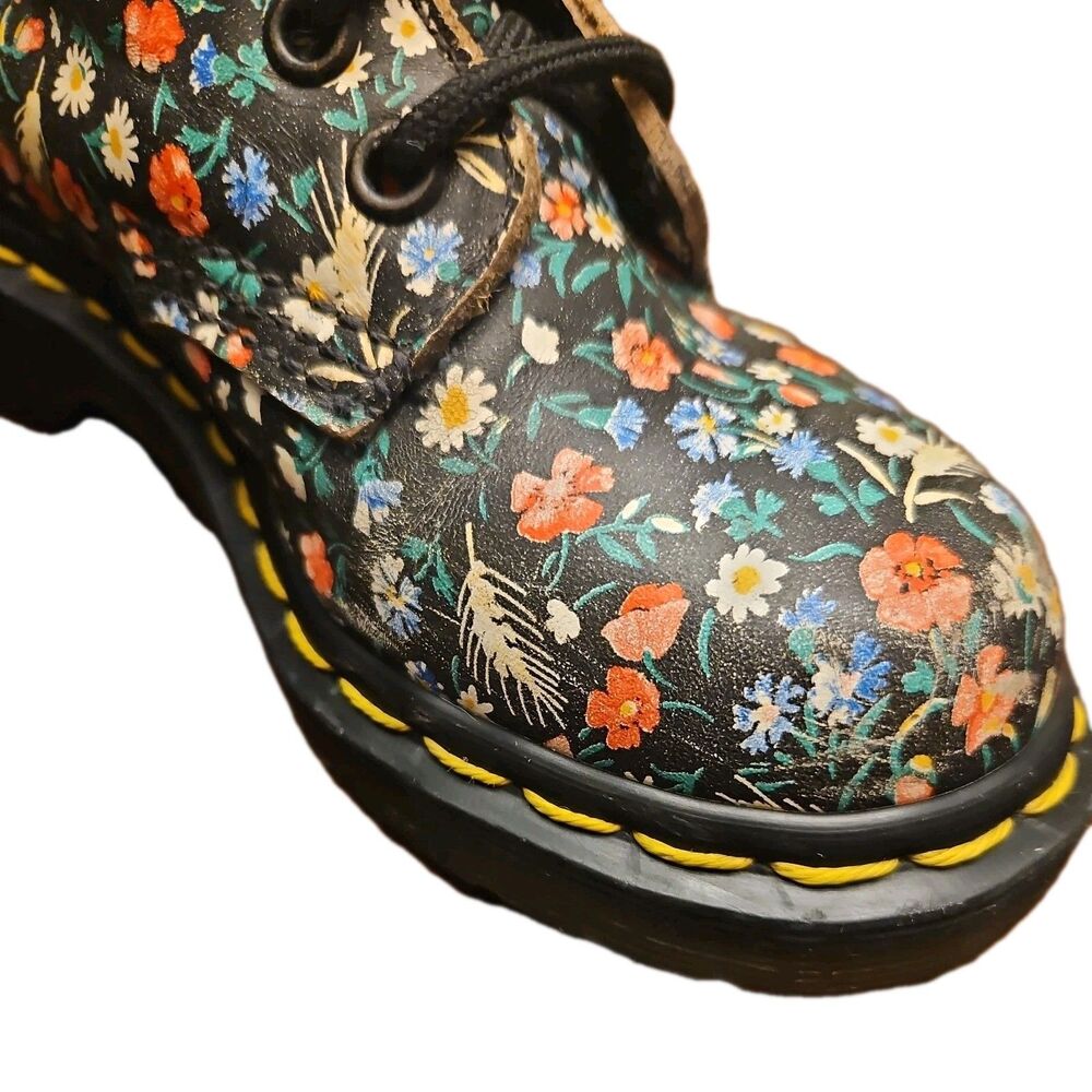 DR. MARTENS BLACK FLORAL BOOTS MADE IN ENGLAND RARE VINTAGE 13C UK / 1Y US - Picture 7 of 16